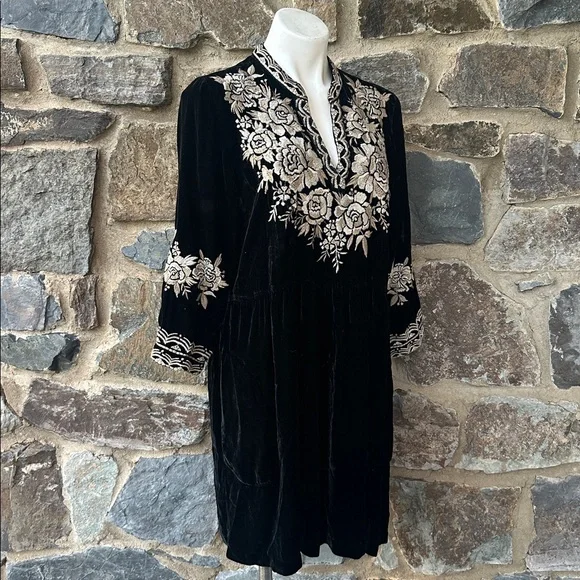 Johnny Was | Olenna Velvet Henley Boho dress size Large - Picture 6 of 10